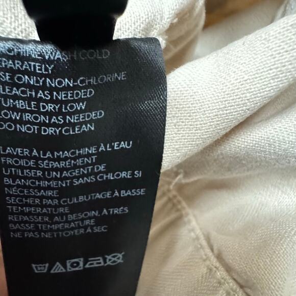 BDG - Paper-Bag Waist Painter Pants Size XS
Urban Outfitters - Picture 7 of 8